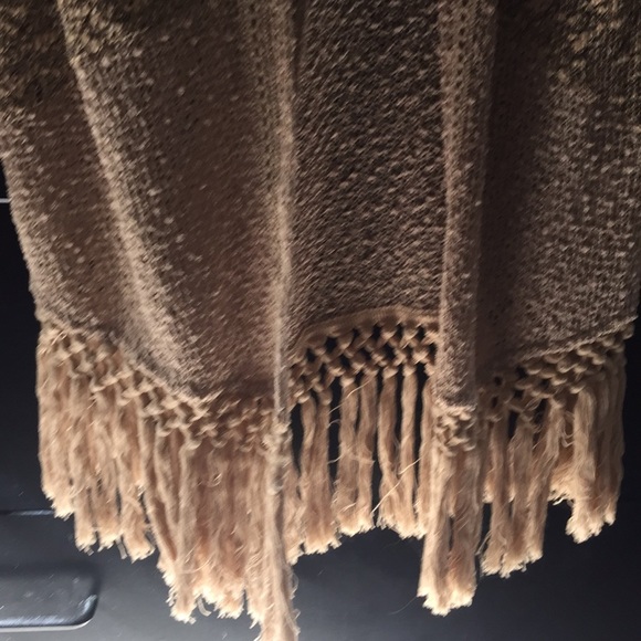 Sweater - Picture 4 of 5